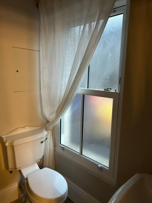 Patrick Street Townhouse Apartment Cork Ngoại thất bức ảnh