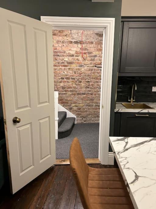 Patrick Street Townhouse Apartment Cork Ngoại thất bức ảnh